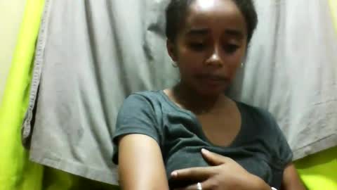 Snapshot of avontsoaldy chatting on April 2026 02:24:02 AM avontsoaldy online show from April 2026 02:24:02 AM
