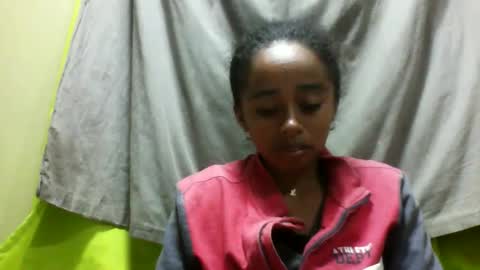 Snapshot of avontsoaldy chatting on April 2026 03:25:01 PM avontsoaldy online show from April 2026 03:25:01 PM