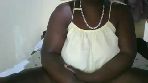 avril254 online show from October 2025 12:07:02 AM