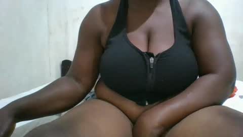 avril254 online show from February 2026 04:57:01 AM