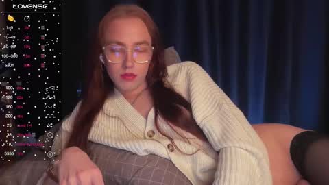 avril_pearly_ online show from March 2025 11:31:02 PM