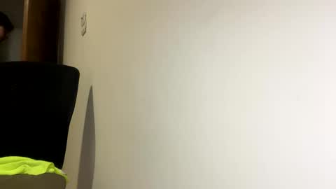 AndrewXxl independent online show from October 2025 12:30:02 AM