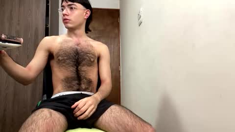 AndrewXxl independent online show from March 2026 03:12:02 PM