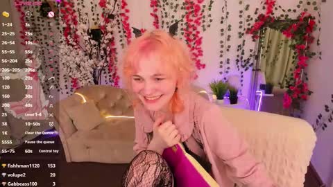 Awi online show from November 2025 09:50:01 PM