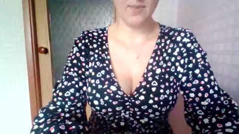 awesomeladyy online show from February 2026 09:34:01 AM