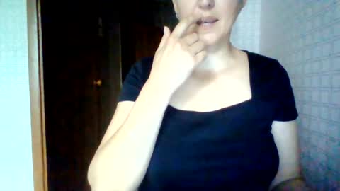 Snapshot of awesomeladyy chatting on July 2026 06:49:01 AM awesomeladyy online show from July 2026 06:49:01 AM