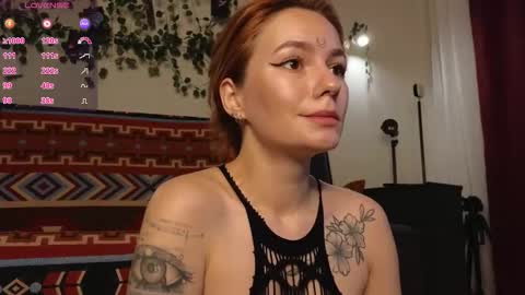 Snapshot of aww_burn chatting on September 2025 02:11:02 AM Tris online show from September 2025 02:11:02 AM