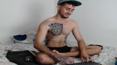 Axel online show from February 2025 07:10:01 PM