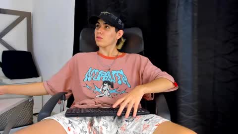 Snapshot of axel_cifer chatting on January 2025 08:10:02 PM Axel cifer online show from January 2025 08:10:02 PM