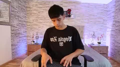 Snapshot of axel_draven chatting on June 2026 12:08:01 PM axel_draven online show from June 2026 12:08:01 PM