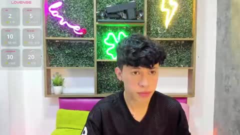 Snapshot of axel_evanss chatting on April 2026 12:20:02 PM Axel Evanss online show from April 2026 12:20:02 PM