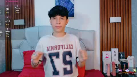 Snapshot of axel_evanss chatting on May 2026 01:19:01 PM Axel Evanss online show from May 2026 01:19:01 PM