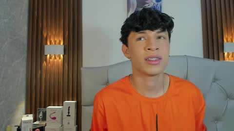 Snapshot of axel_evanss chatting on May 2026 01:30:02 PM Axel Evanss online show from May 2026 01:30:02 PM