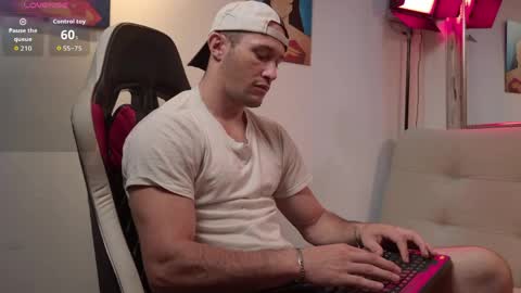 Snapshot of axel_fairchaild chatting on May 2026 11:39:02 AM Axel Fairchaild online show from May 2026 11:39:02 AM