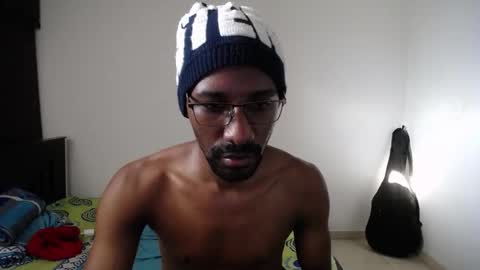 axel rios online show from October 2025 09:28:02 PM