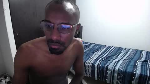 axel rios online show from November 2025 07:33:02 AM