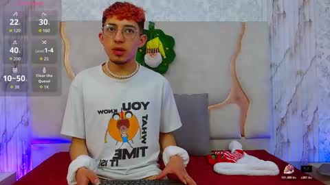 AXEL  online show from December 2025 12:00:02 PM