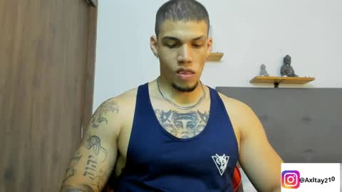 INDEPENDENT MODEL  online show from May 2026 11:11:02 PM