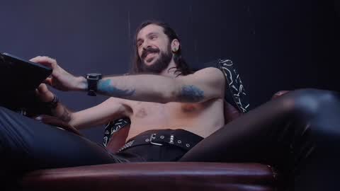 AxelColton online show from January 2025 10:08:01 AM