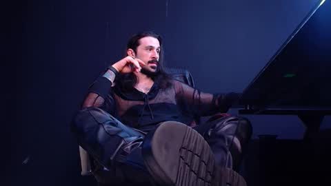 AxelColton online show from October 2025 10:05:01 AM