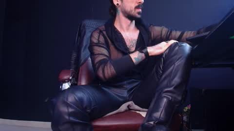 AxelColton online show from October 2025 10:27:01 AM