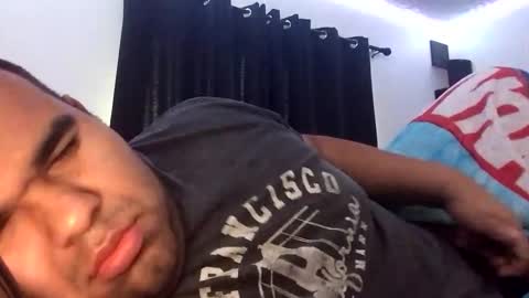 axelfigueroa2 online show from November 2025 03:55:01 PM