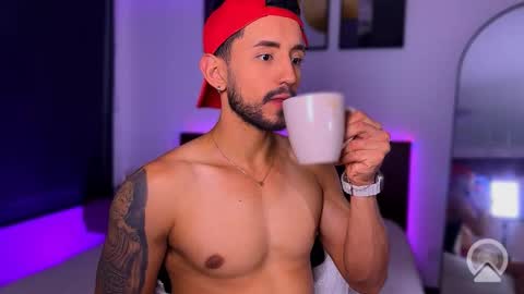 Axel King online show from December 2025 10:08:02 PM