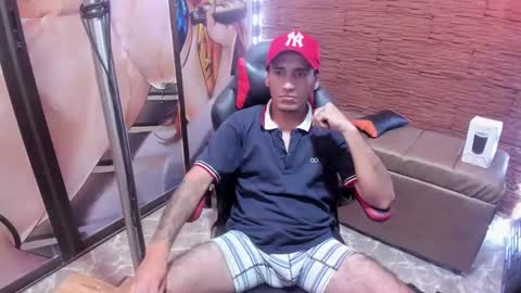 Axell Cross2 online show from January 2025 07:35:01 PM