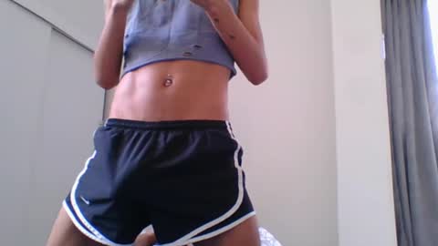 Axel  online show from February 2025 03:26:01 PM