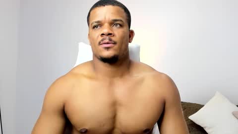 AXEL DA SILVA online show from February 2026 01:02:01 AM