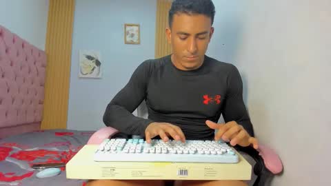 axelsavage042 online show from January 2026 08:12:01 PM