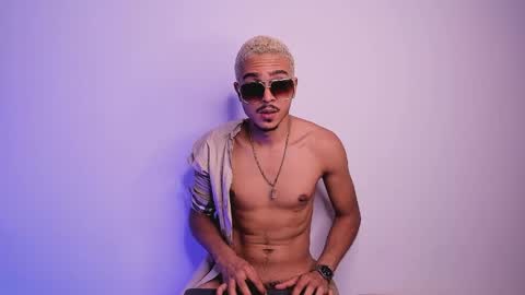 Axel online show from June 2026 05:02:01 AM