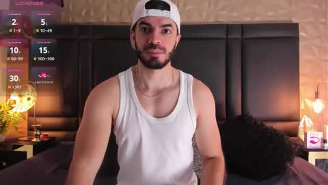 Axel Thompsom online show from October 2025 11:21:02 AM