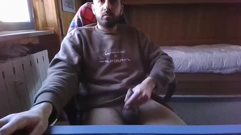 Snapshot of axelxidan chatting on December 2024 01:28:01 PM Axel online show from December 2024 01:28:01 PM