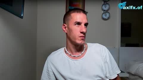 Axl online show from October 2025 04:28:01 PM