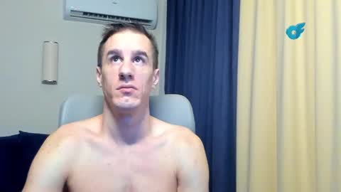 Axl online show from February 2026 01:37:02 AM