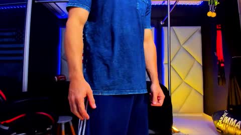 Ayden Miller online show from January 2026 02:49:01 AM