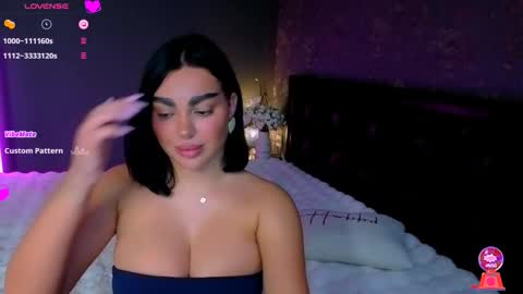  Ayla Demir  online show from November 2025 11:05:01 PM