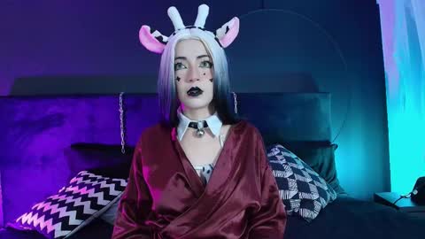 Aylen online show from October 2025 06:41:02 PM