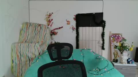 Snapshot of aylin_diazz chatting on May 2026 08:26:02 PM Aylin online show from May 2026 08:26:02 PM