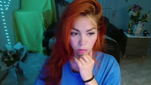Snapshot of aylin_diazz chatting on July 2026 08:43:02 AM Aylin online show from July 2026 08:43:02 AM
