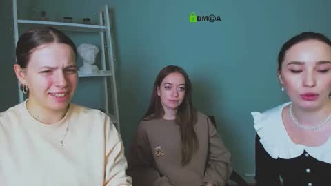 Snapshot of aylin_mirage chatting on November 2025 09:34:01 AM aylin_mirage online show from November 2025 09:34:01 AM