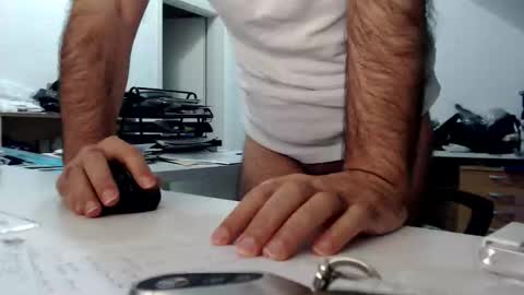 Snapshot of aylinniyerim chatting on November 2025 01:26:02 AM aylinniyerim online show from November 2025 01:26:02 AM