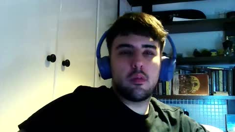 ApoloArt online show from November 2025 07:05:02 PM