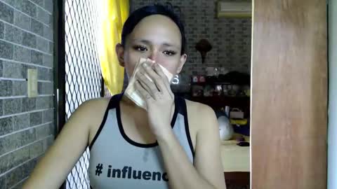 aymkyline online show from March 2026 01:33:01 AM