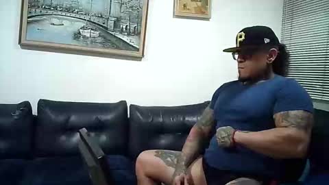 Ayrton naffah2 online show from September 2025 04:06:01 AM