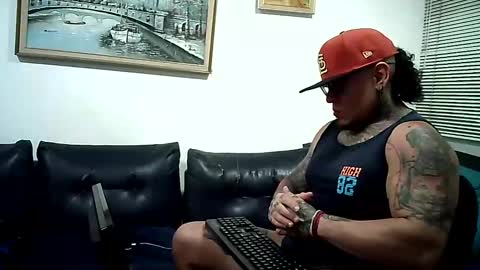 Ayrton naffah2 online show from April 2026 05:32:01 AM