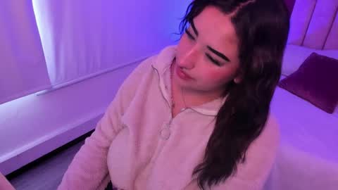 Snapshot of azaleaa__ chatting on March 2026 07:20:02 PM azaleaa__ online show from March 2026 07:20:02 PM