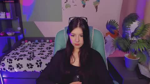 Azaliya online show from October 2025 05:30:02 AM