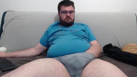 Azer online show from November 2025 09:47:01 PM